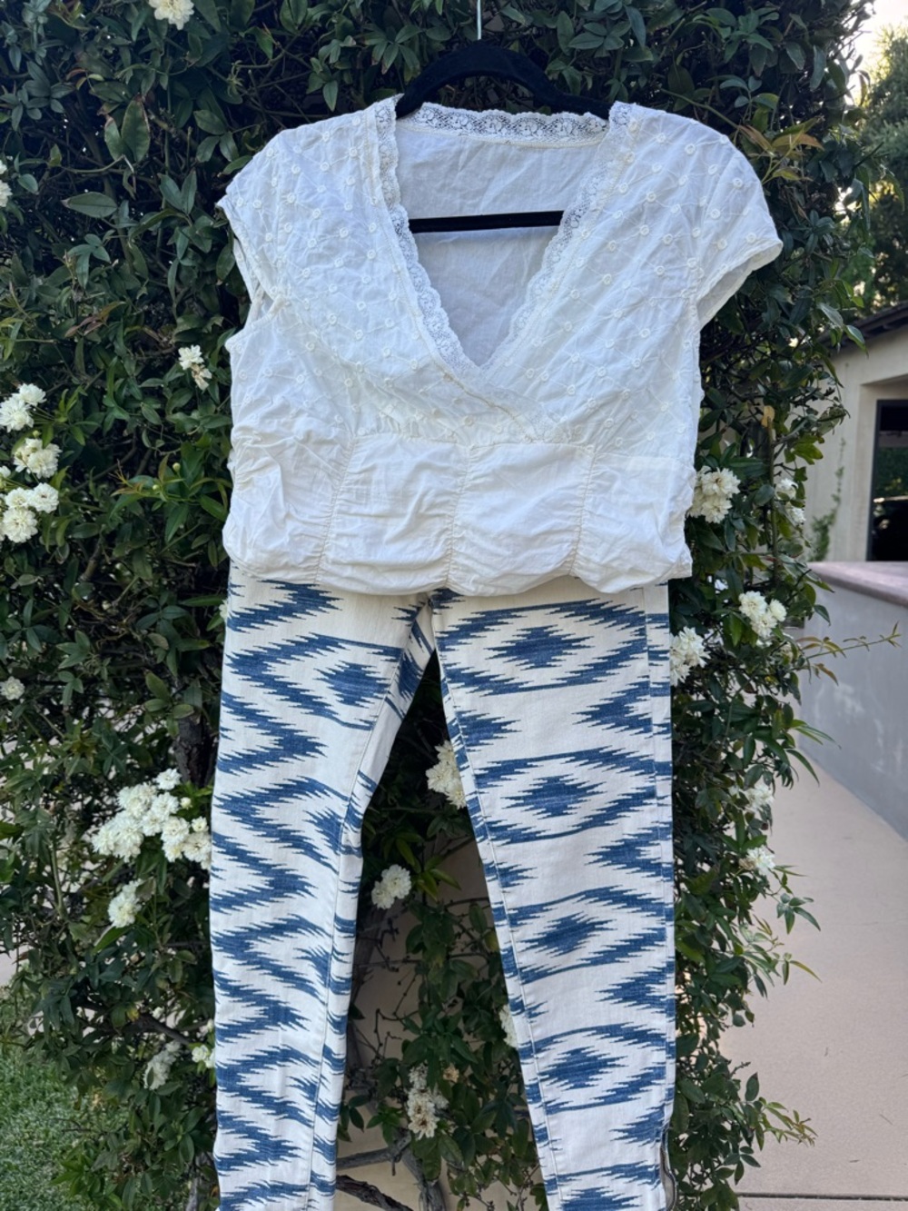 Vintage Feminine Fitted top